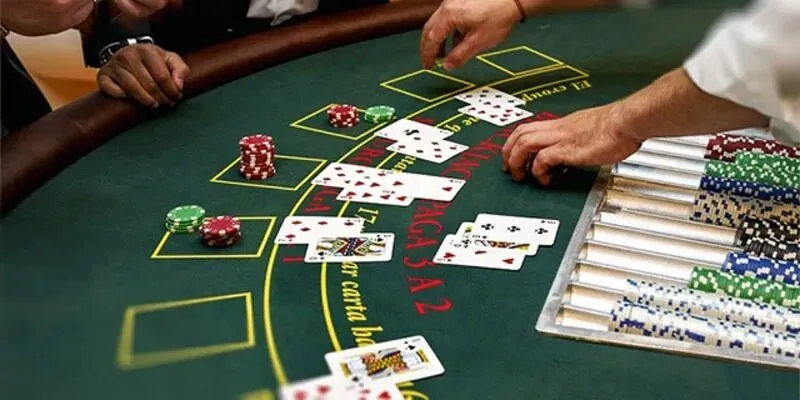 Quy tắc chơi bài Poker cơ bản